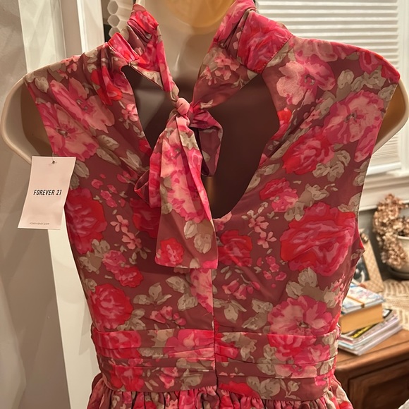 Forever 21 Floral Print Tiered Mini Dress - Picture 3 of 8